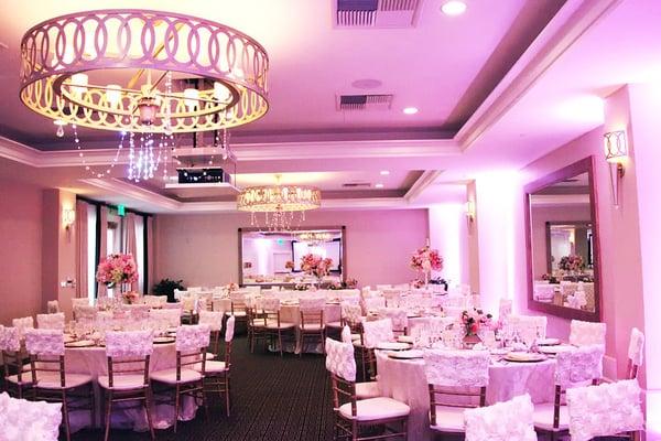 Lighting, linens and chairs by First Class Linens.