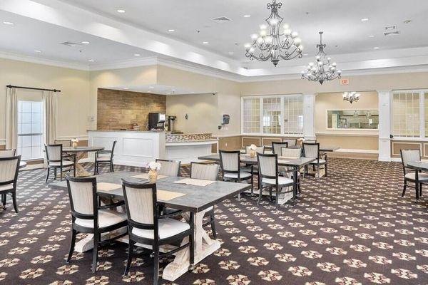 The Gardens at Quail Springs | Assisted Living and Memory Care | Oklahoma City, OK | Community dining room