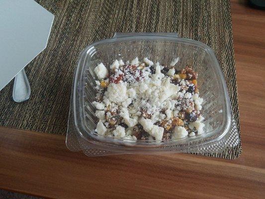 Smallest quinoa salad I ever saw + chicken was missing...