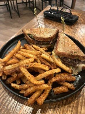 patty melt with jalapeño