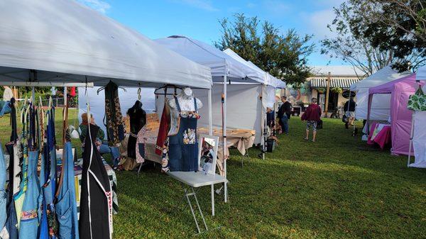 Saturday morning Farmer's Market at Lake Placid Journal Plaza.