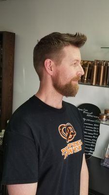 Men's haircuts and beard grooming