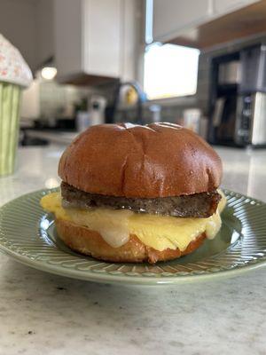 Breakfast sandwich with sausage