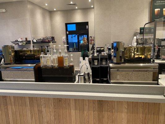 New espresso bars for fast drink creation