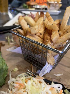 Seasoned fries, fresh slaw