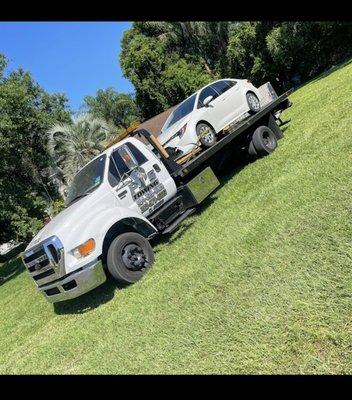 Flat bed towing