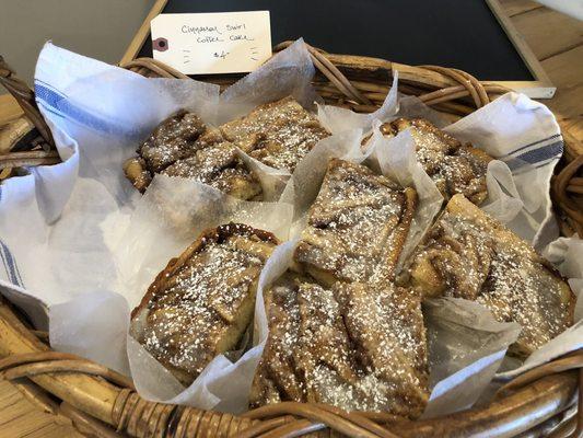 Cinnamon coffee cake. It was flavorful & most & a very generous portion