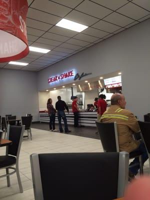 Steak n Shake-Main St Market