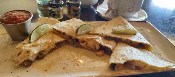 Shrimp Quesadillas with mushrooms