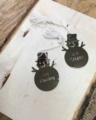 Personalized Christmas ornaments for the holidays