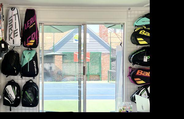 Bags available from HEAD, Babolat, Solinco and others.