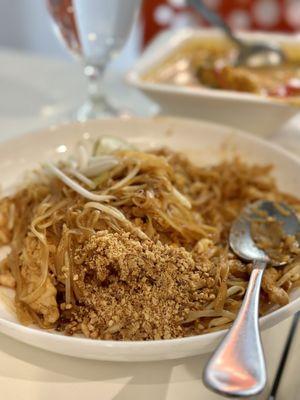 Phad Thai - I love their Phad Thai!