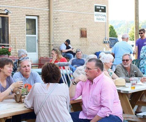 Visit our outdoor patio with your favorite 2 or 4 legged friends!