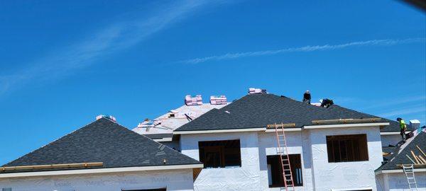 new construction roofing installation