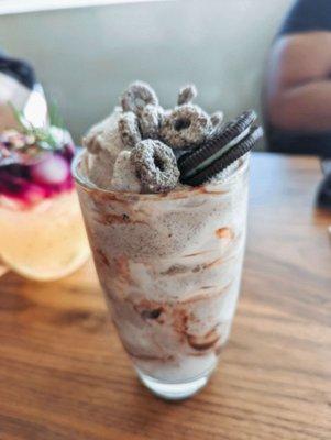 Oreo shake dat @