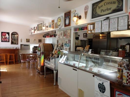 Ice cream parlor attached to chocolate shop