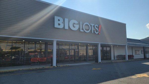 Front of Big Lots - Little Creek Rd Norfolk