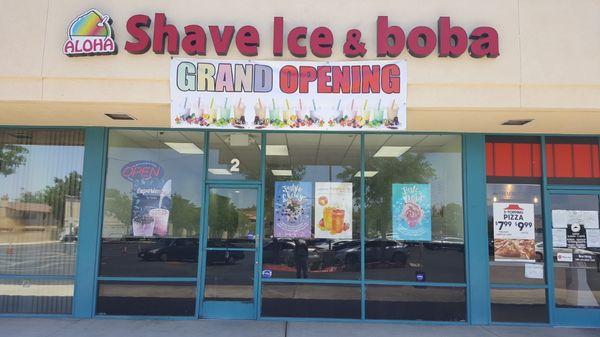 Grand Opening
Aloha Shave Ice & Bob's