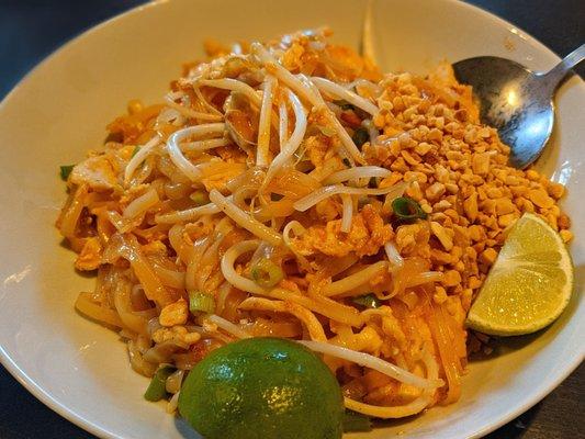 Chicken pad Thai