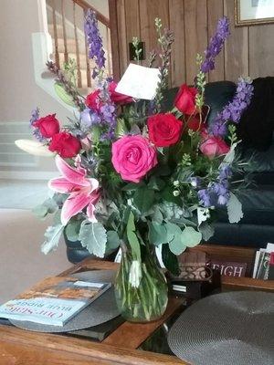 Wonderful Anniversary bouquet arrangement.