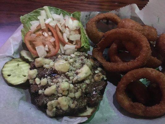 Burger with blue cheese & onion rings