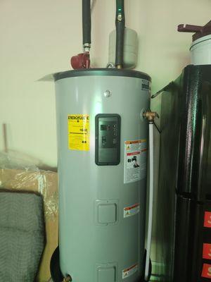 GE Water Heater 12 year warranty and digital controls.