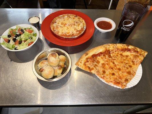 Lunch Special baked ziti 6 Garlic Knots Garden Salad