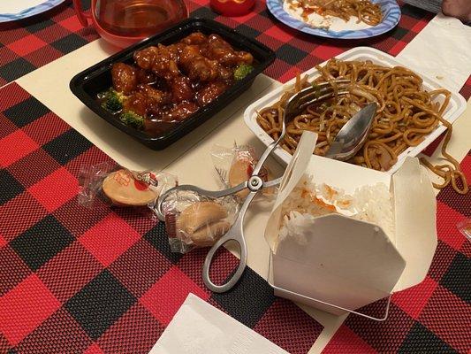 C1. General Tso's Chicken and 32. Chicken Lo Mein