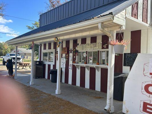 Walk-up Store front