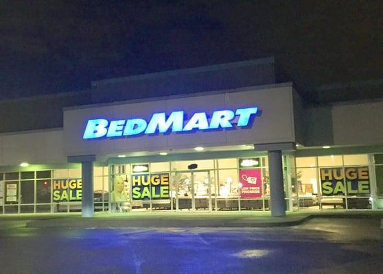 Find great deals on quality mattresses at our BedMart store in North Portland!