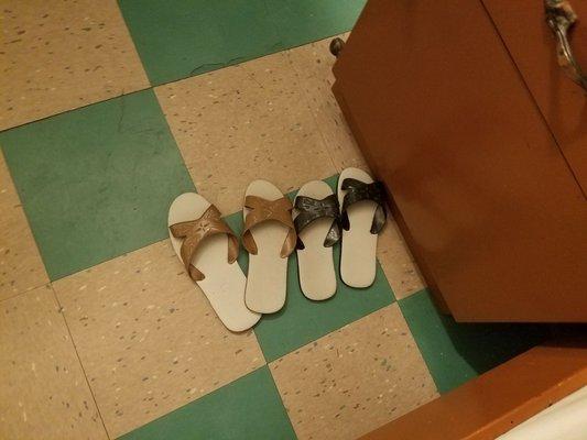 Slippers to wear in room and rest room