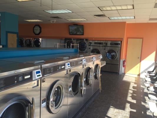 Express Wash Laundromat and Dry Cleaning