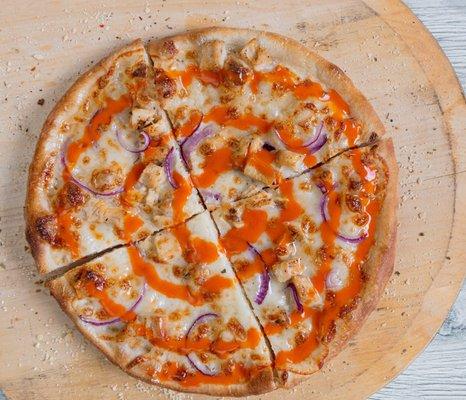 Buffalo Sauce Base, Mozzarella Cheese, Grilled Chicken, Onions