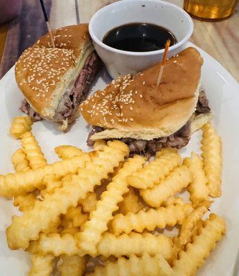 Hot Roast beef dip