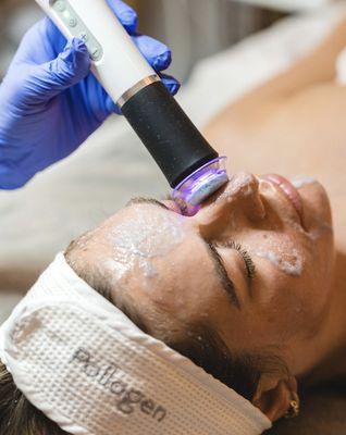 Exfoliation with Co2 bubbles,followed by facial massage,end with LED light therapy for the Royal Ritual facial  experience