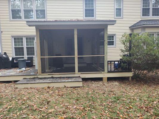 Screen porch installation