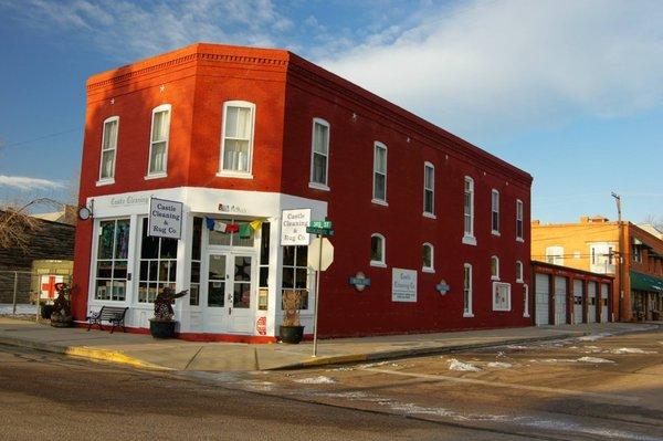 Northern Colorado's oldest and largest oriental rug sales and cleaning establishment.