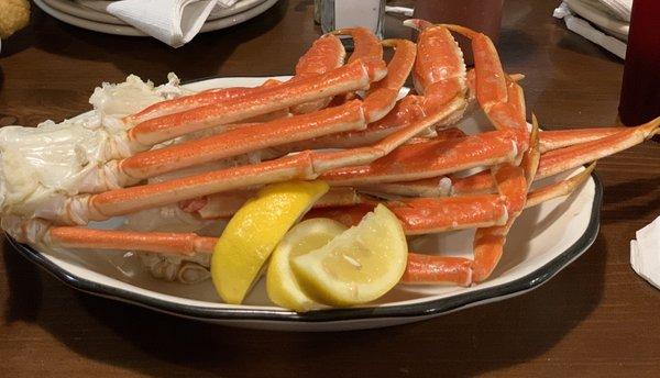 Snow Crab Legs (cluster of 3)