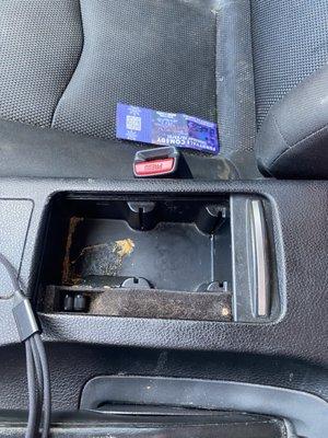 Cup holder not cleaned