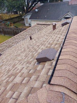 Reroofing / Re-covering, Clay Tile Roof Cleaning, Gutter Installation, Concrete Tile Roof Cleaning, Roof Inspection, Gutter Repair, Metal Ro