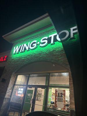 Clinton Wing Stop