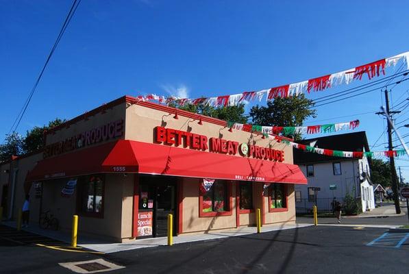 Better Meat & Produce from the front on it's Grand Opening.