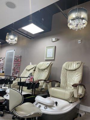 Nail spa