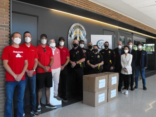 Carrollton State Farm agent jointly donated KN95 Masks to the Carrollton PD. We matched the donation amount.