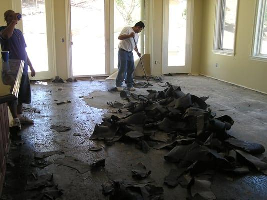 One of our professional installers preparing the foundation for a Glendora Floor Store specialty installation.