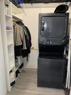 In-unit laundry