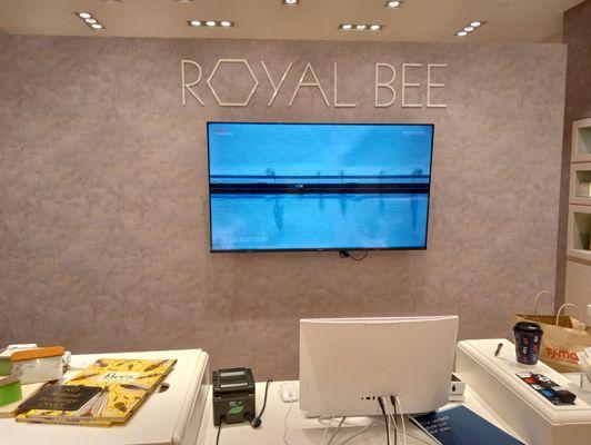 Royal Bee - Cambridge