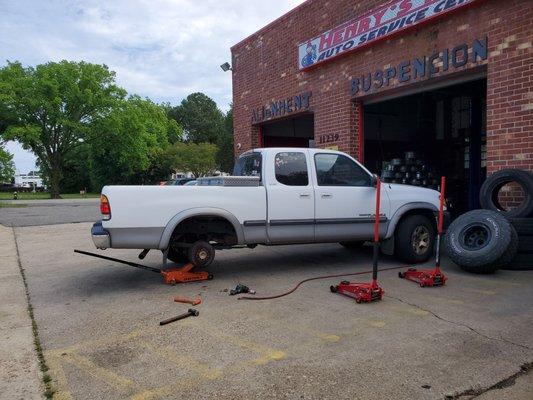 Henry’s Tire