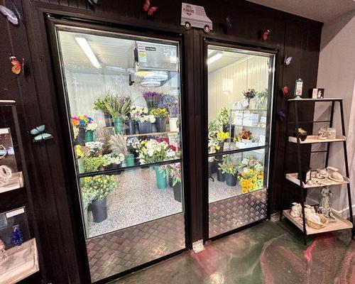 Refrigerated area with flowers