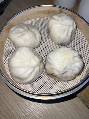 S6 - Steam Pork Bun - these seemed handmade and full of flavor - very addictive.